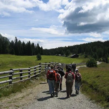 Hauserhof Апарт-отель