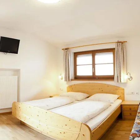 Hauserhof Aparthotel Rodengo