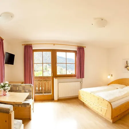 Hauserhof Aparthotel